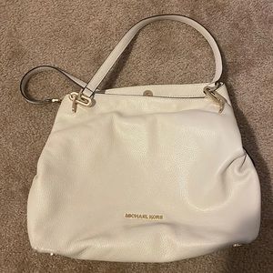 Michael Kors Shoulder Purse - lots of room!